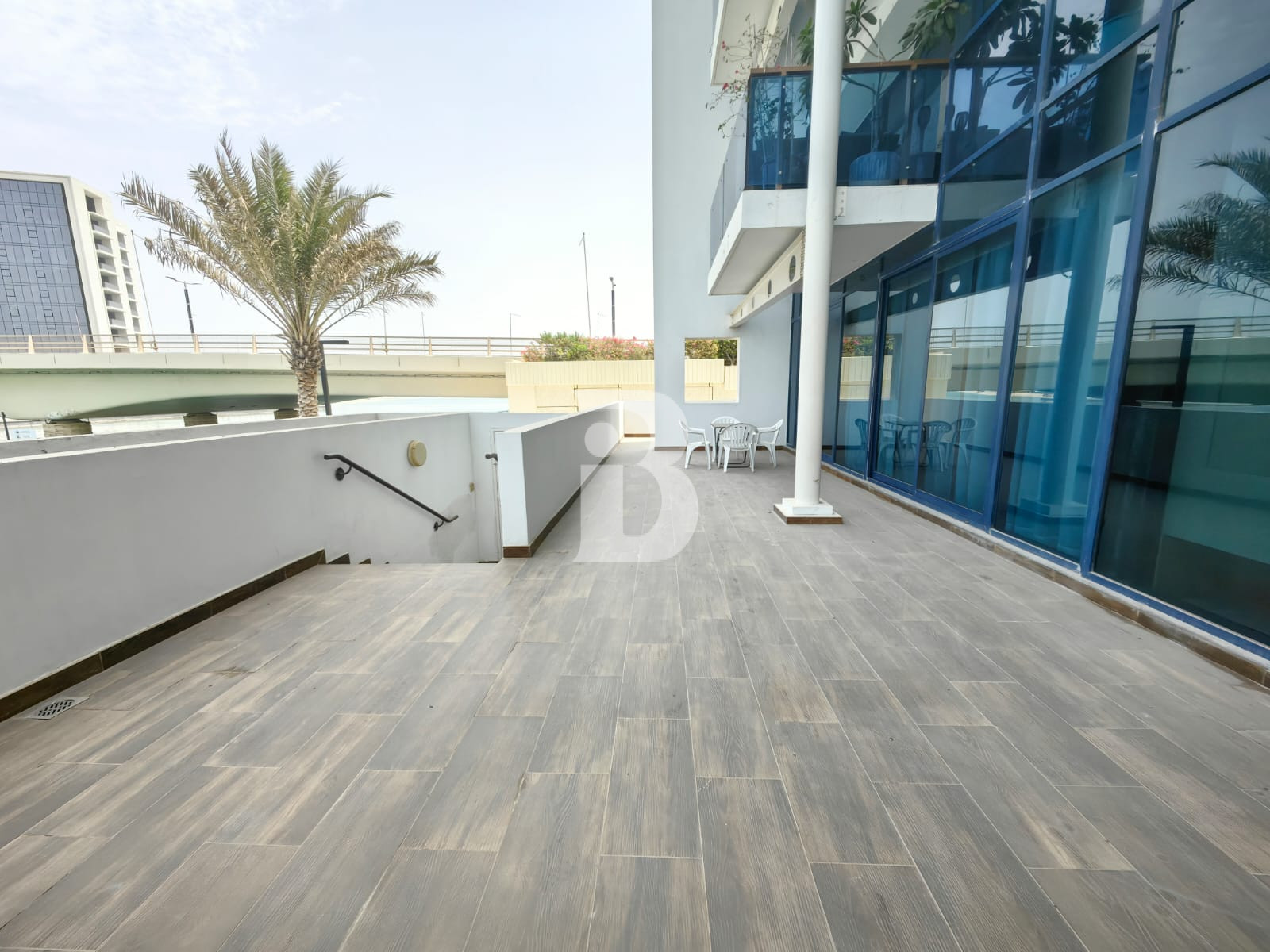 Stunning 2 Bed+Maids Room|L Terrace|Lagoon Facing