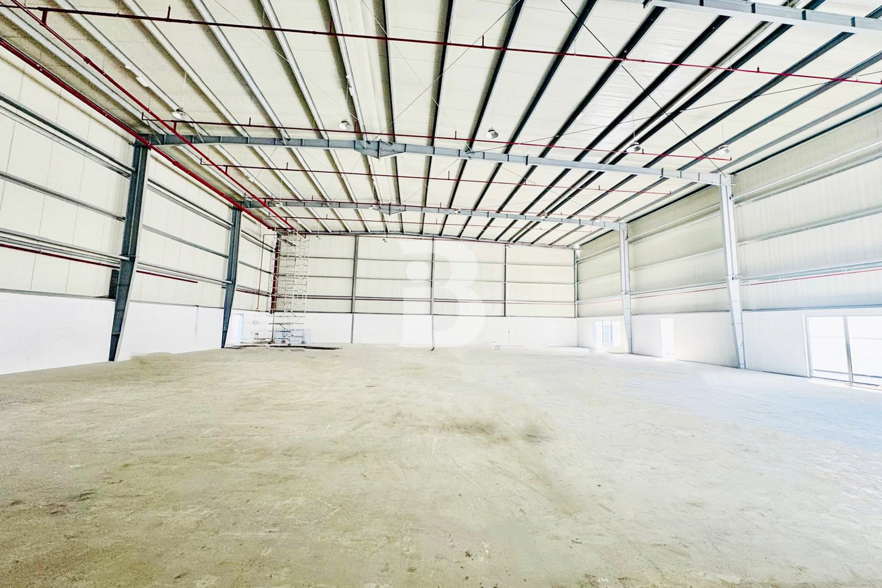 Road Facing Unit | 10 MTR Height | Brand New |