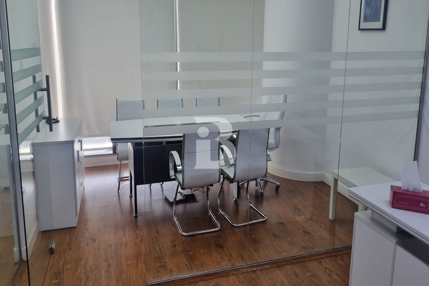 Fully Furnished | High Floor | Partitioned