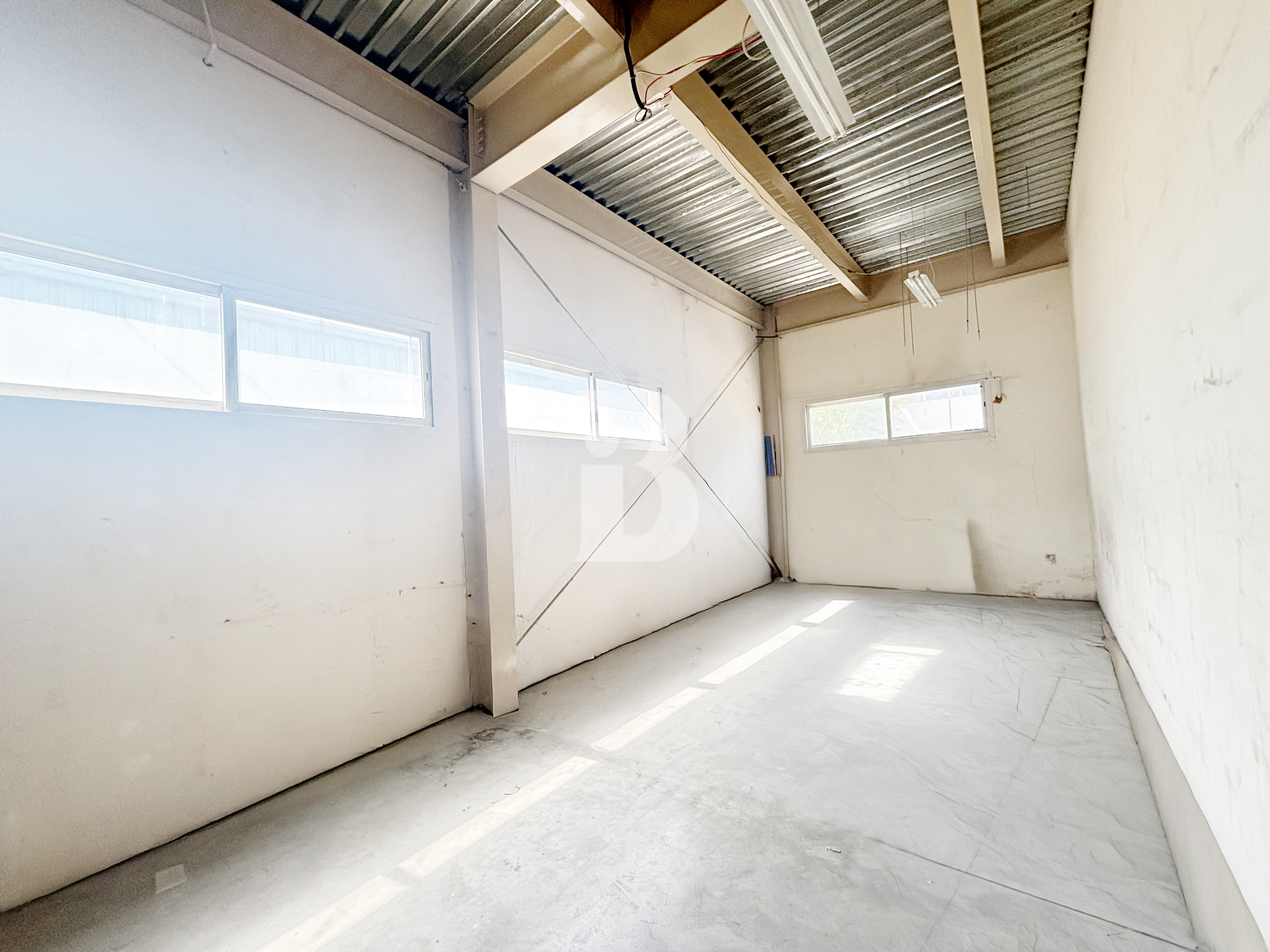 VACANT | 50 KW POWER | NO TAX | NEWLY BUILT