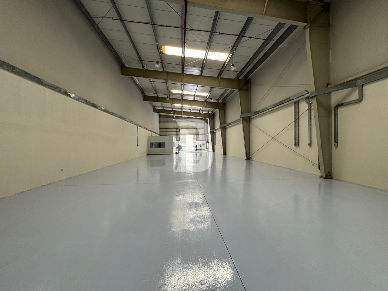 Warehouse|High Ceiling|Clean Compound|12kW Power