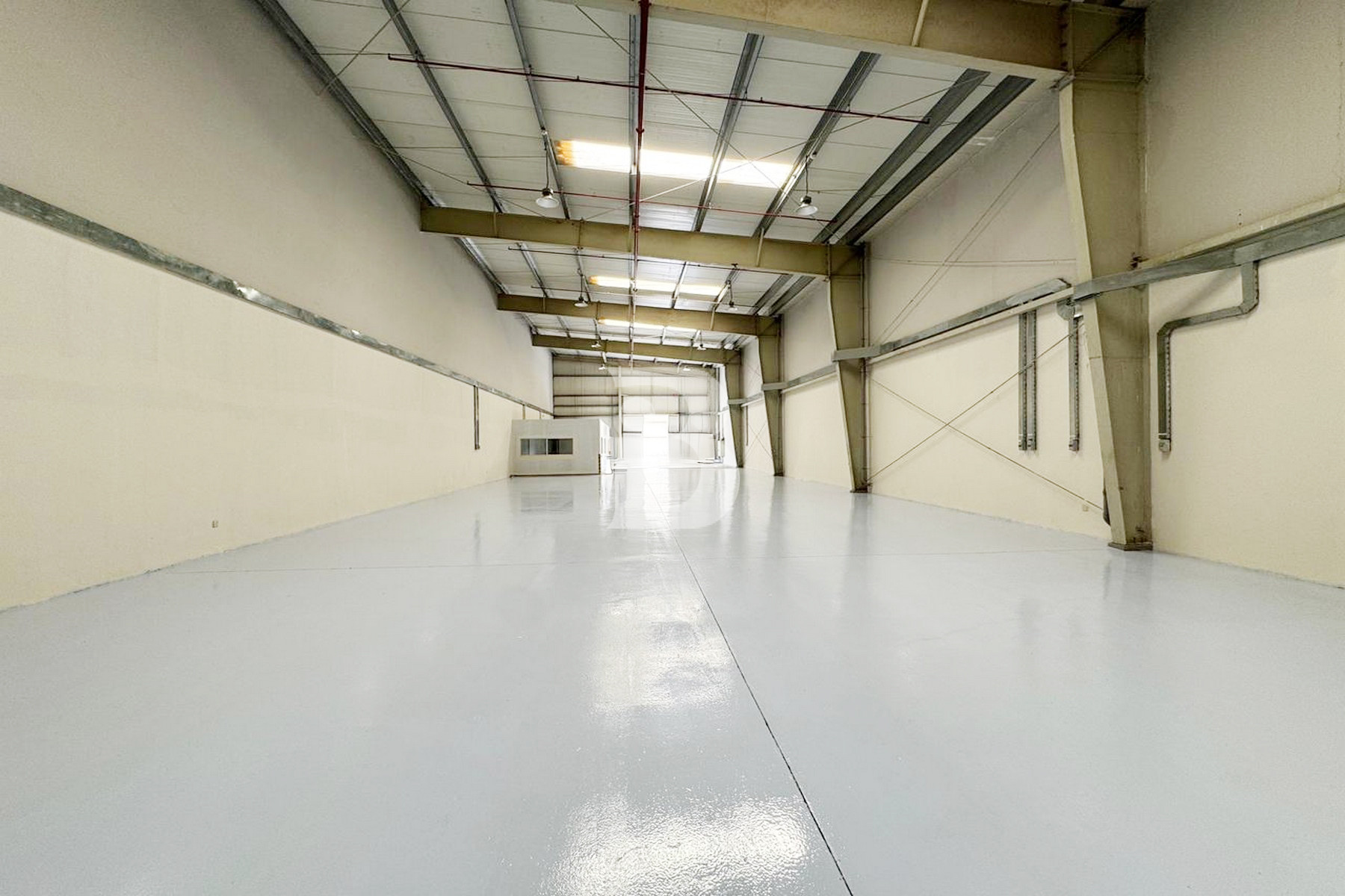 75 kW Power | Loading Area | Ready to Move