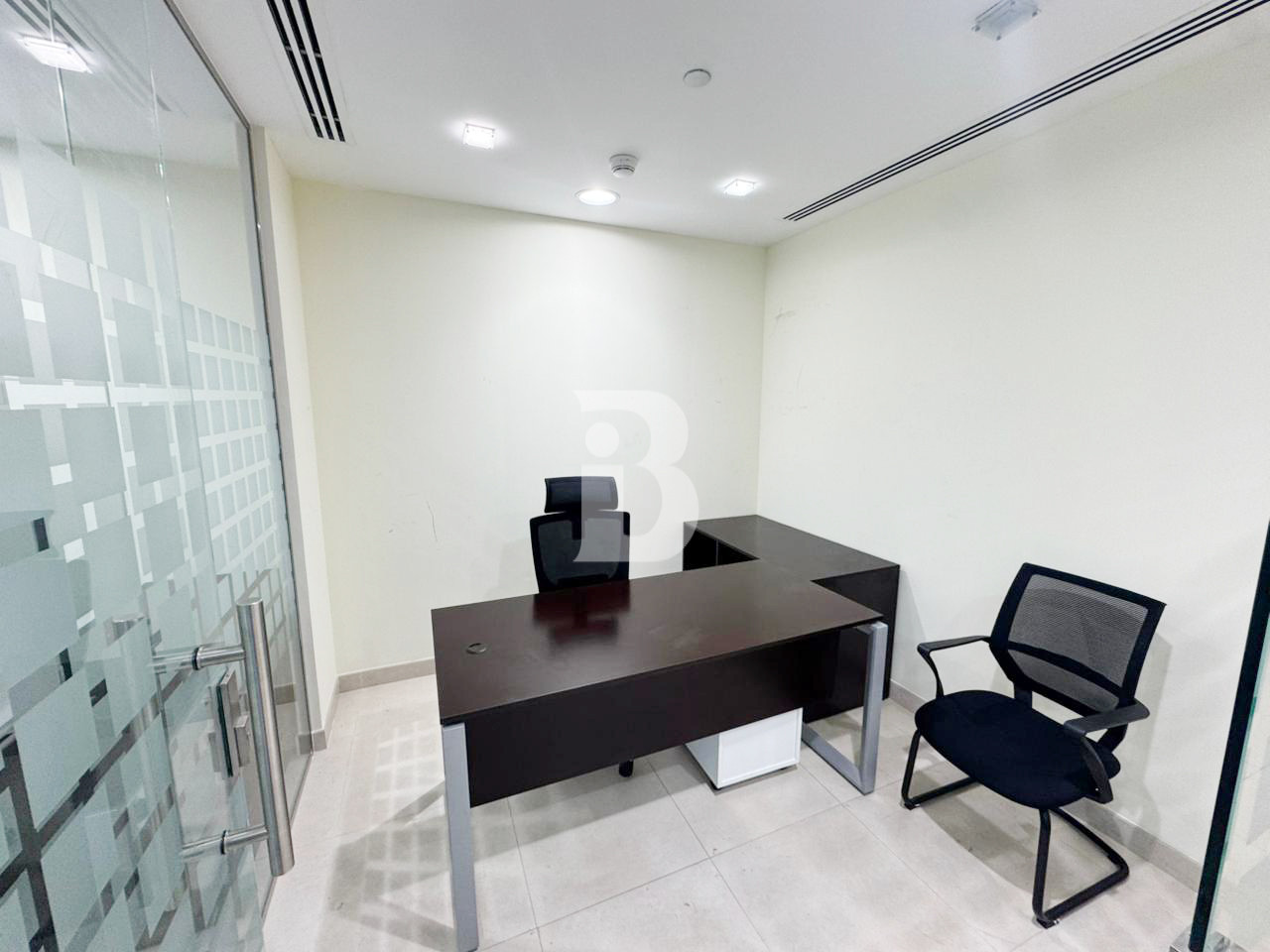 Top Notch Office | High Floor | Furnished