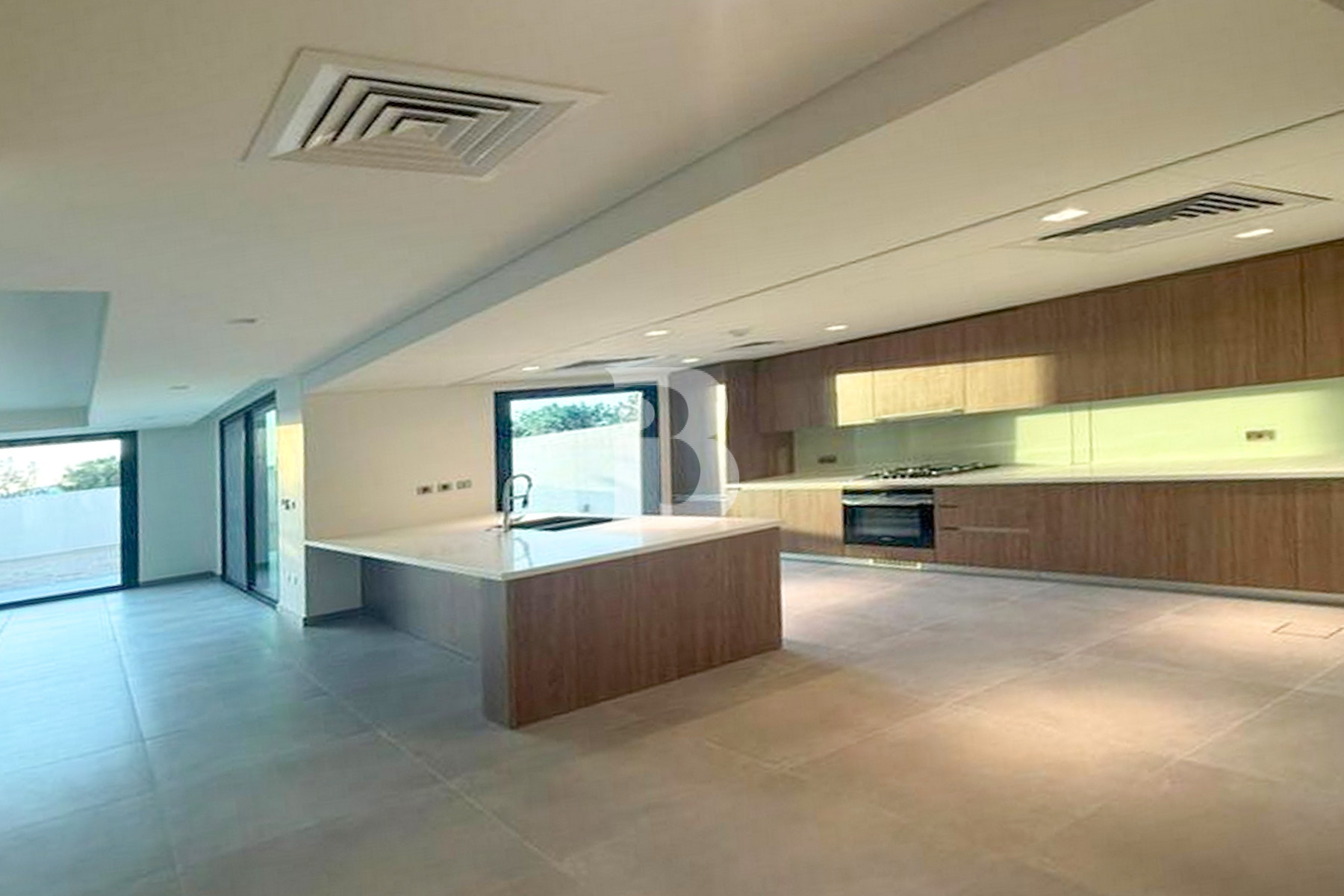 Brand New | Maid+Study | Ready To Move