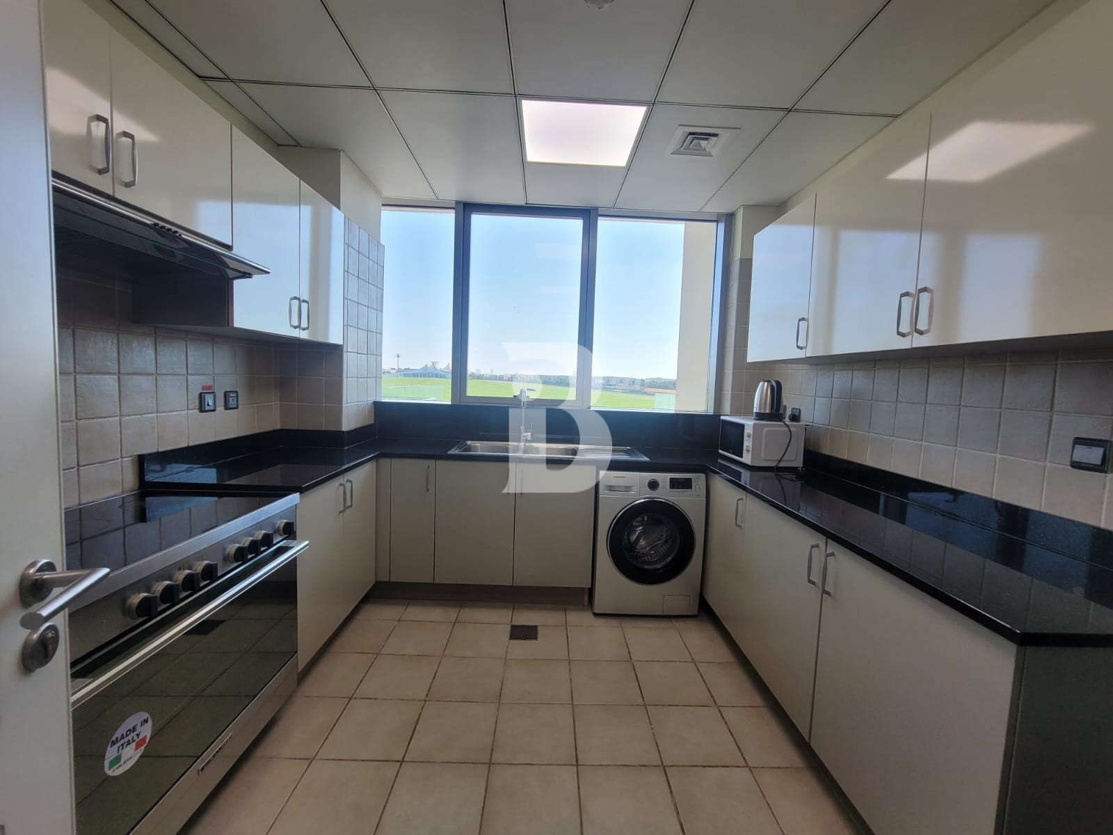 MAJILIS VIEW I VACANT I FULLY FURNISHED