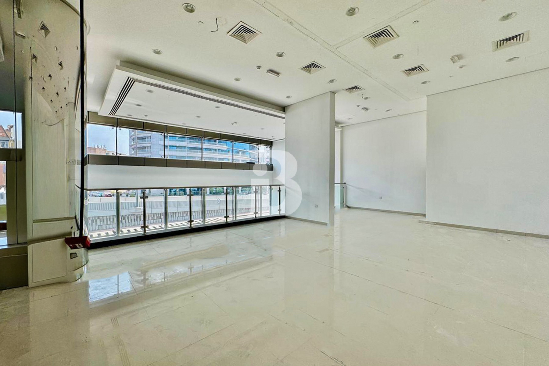 Showroom | Main Road Facing | Good Visibility