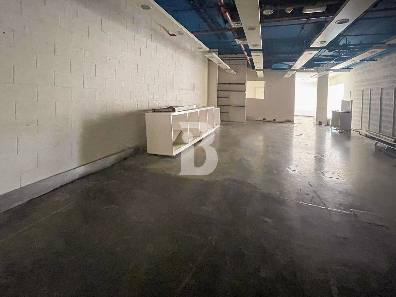 Grade A | Retail Space | Prime Location| Ready