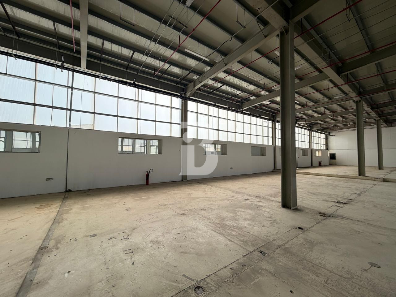 42,100 SQ FT | 90 KW POWER WAREHOUSE | DIP 1 2