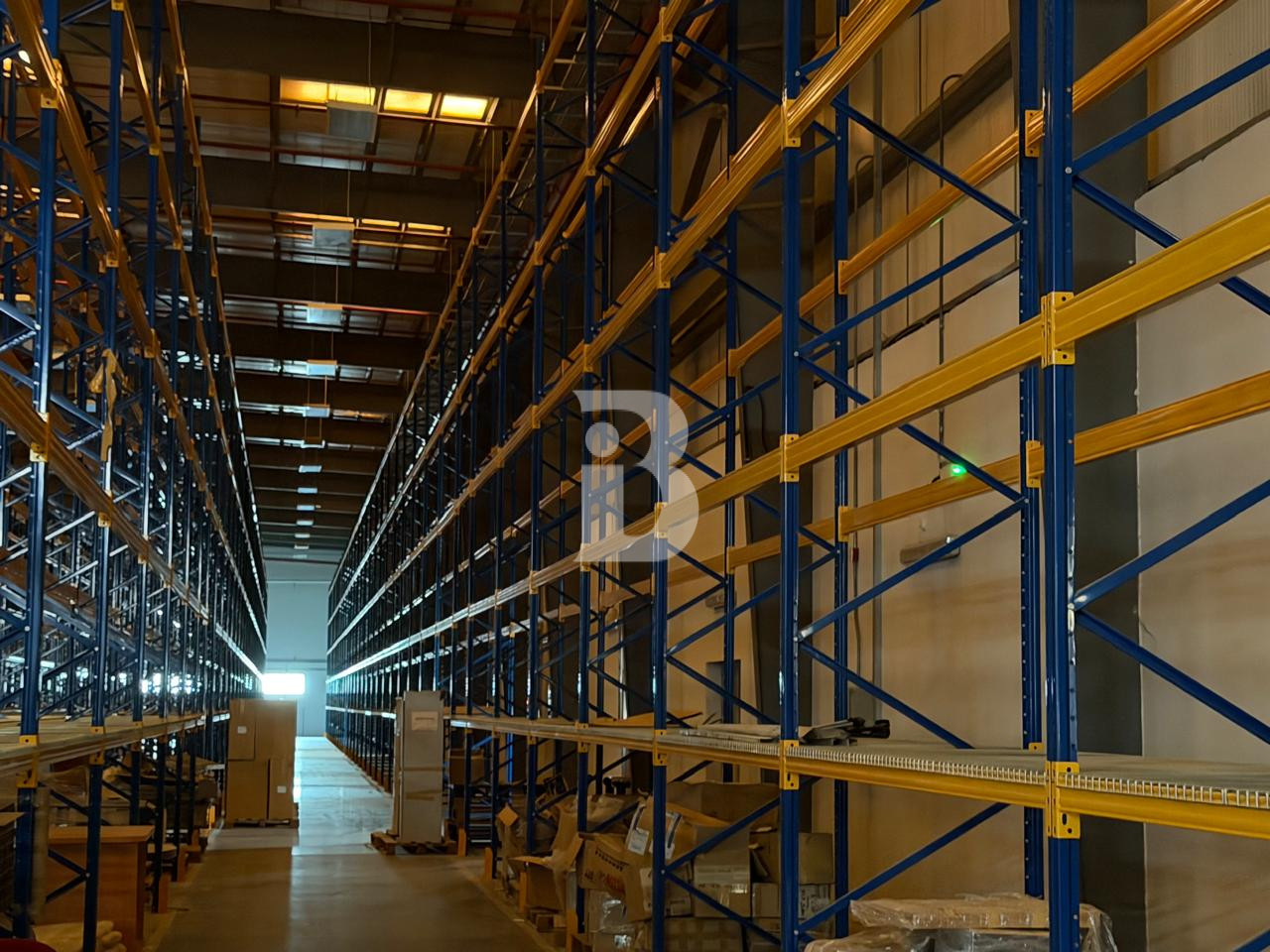 42,100 SQ FT | 90 KW POWER WAREHOUSE | DIP 1