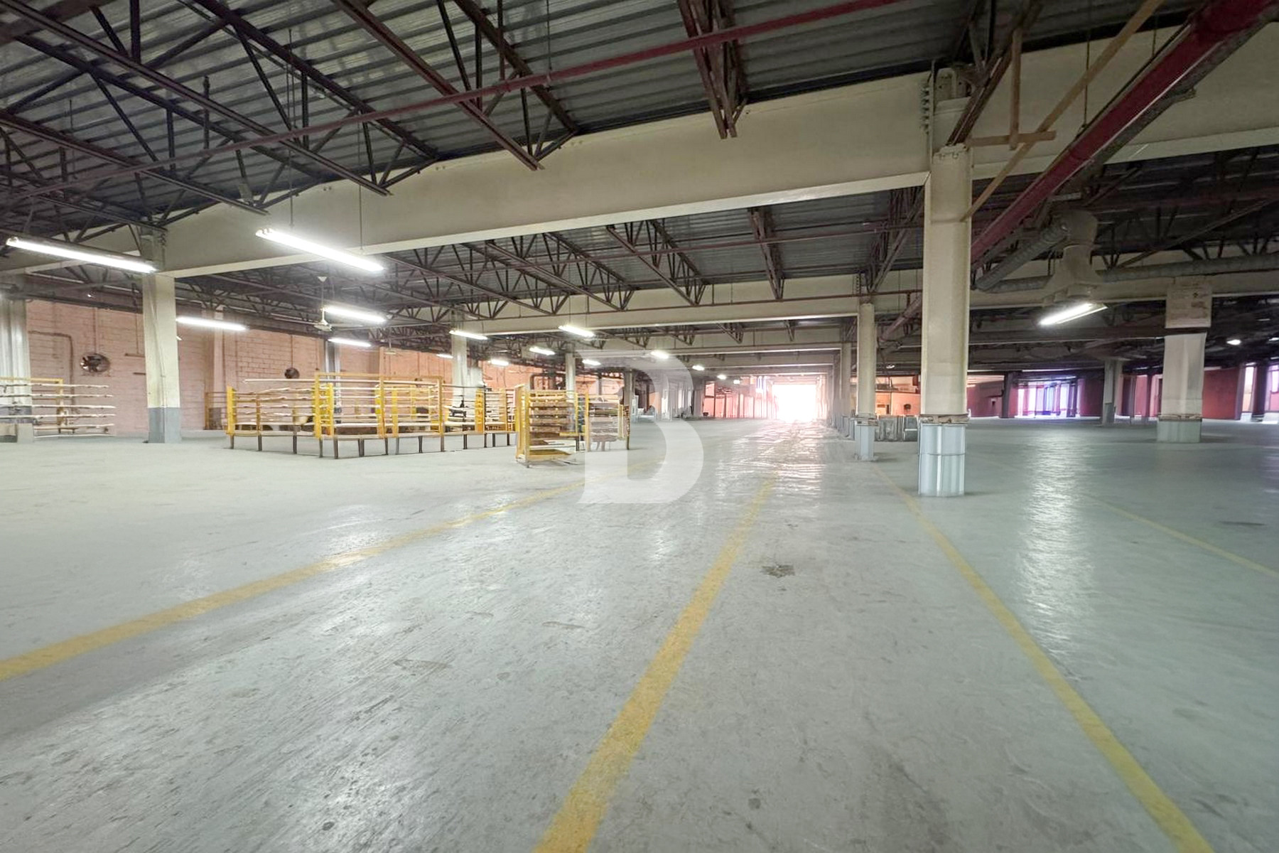 Standalone Warehouse | 1000 kW Power
