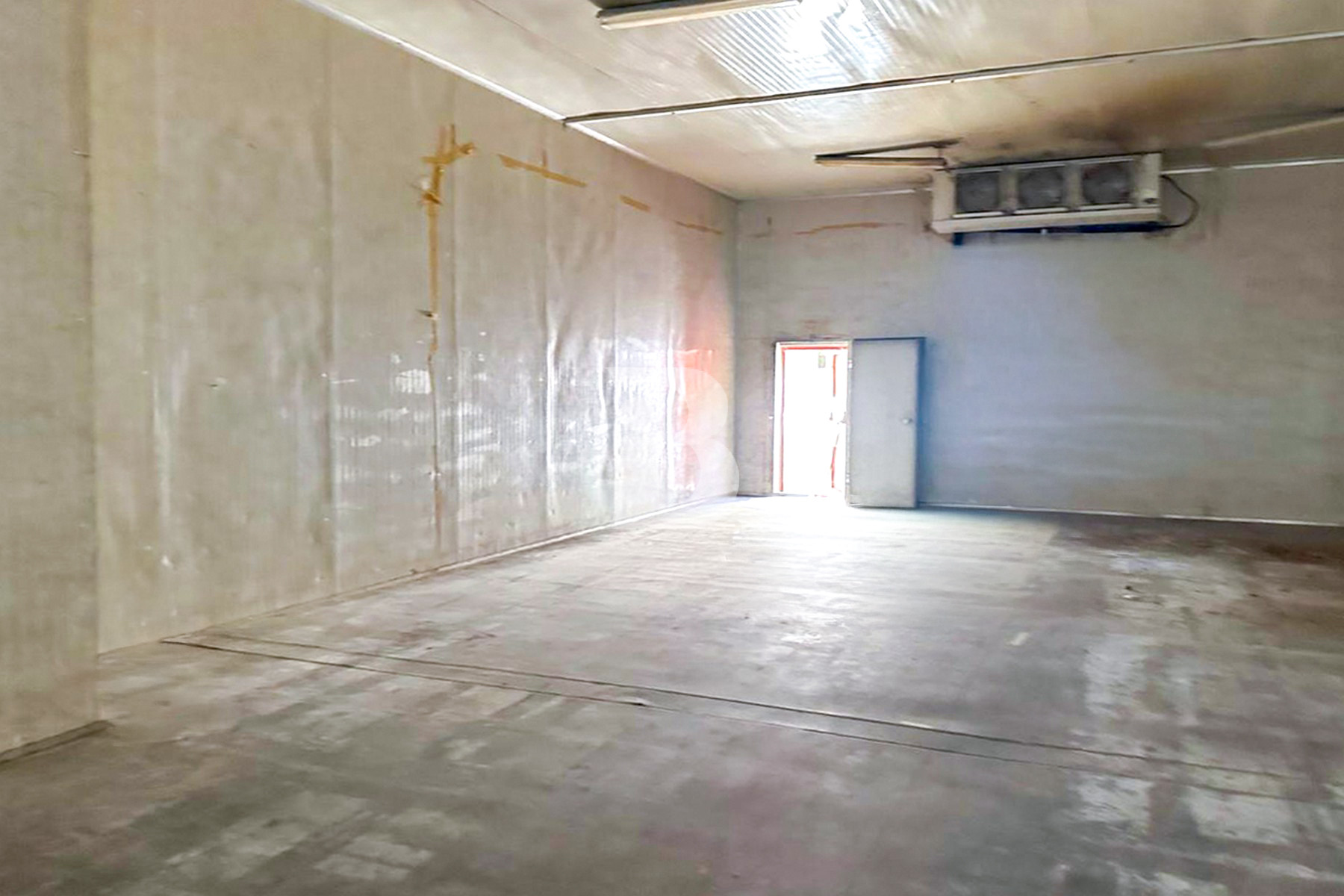 COLD STORAGE WAREHOUSE | FULLY INSULATED