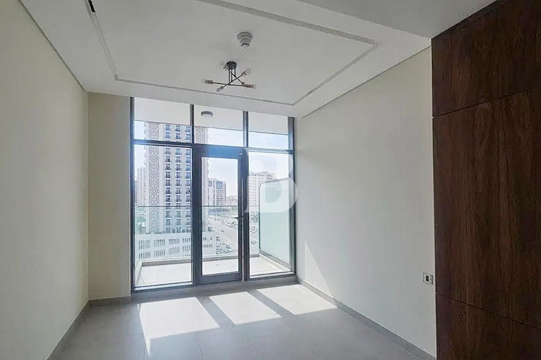 VACANT | CLOSE TO DISCOVERY METRO STATION