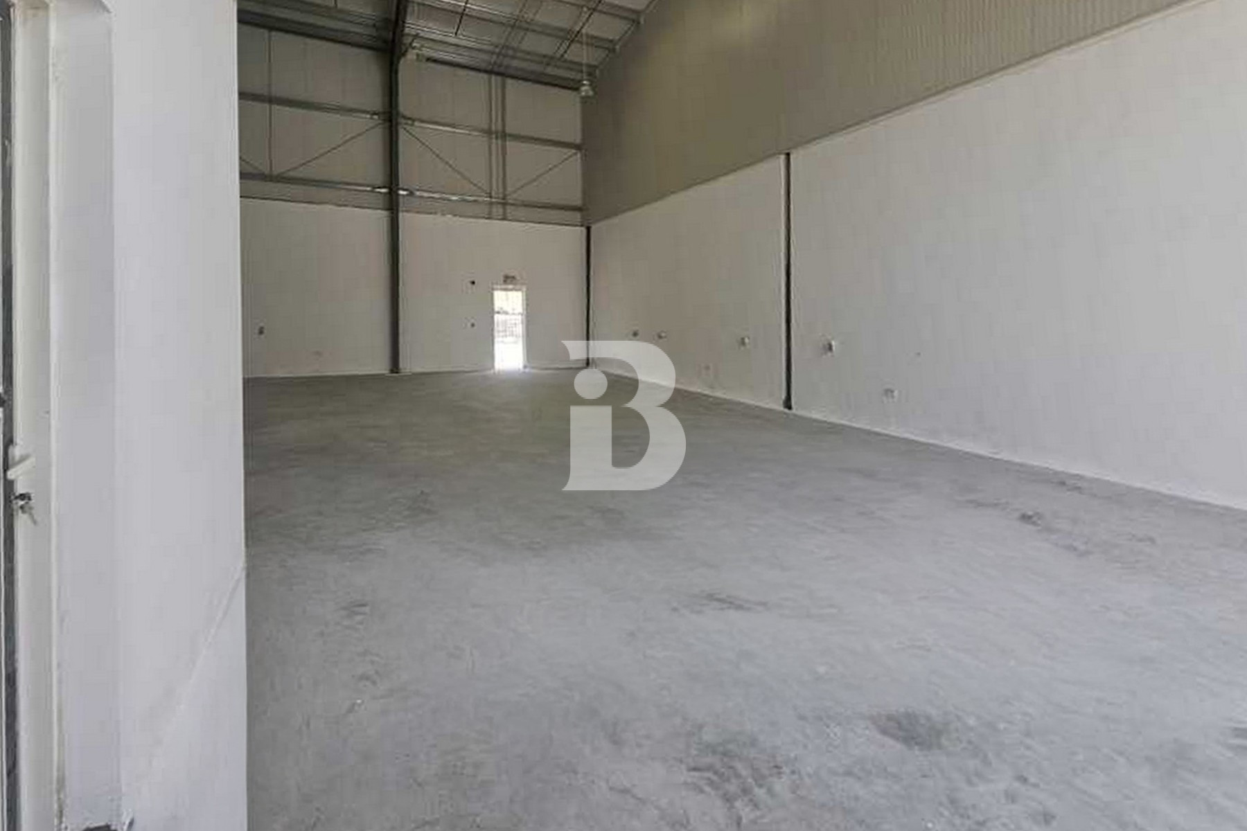 Well-Maintained Warehouse Unit| Ready