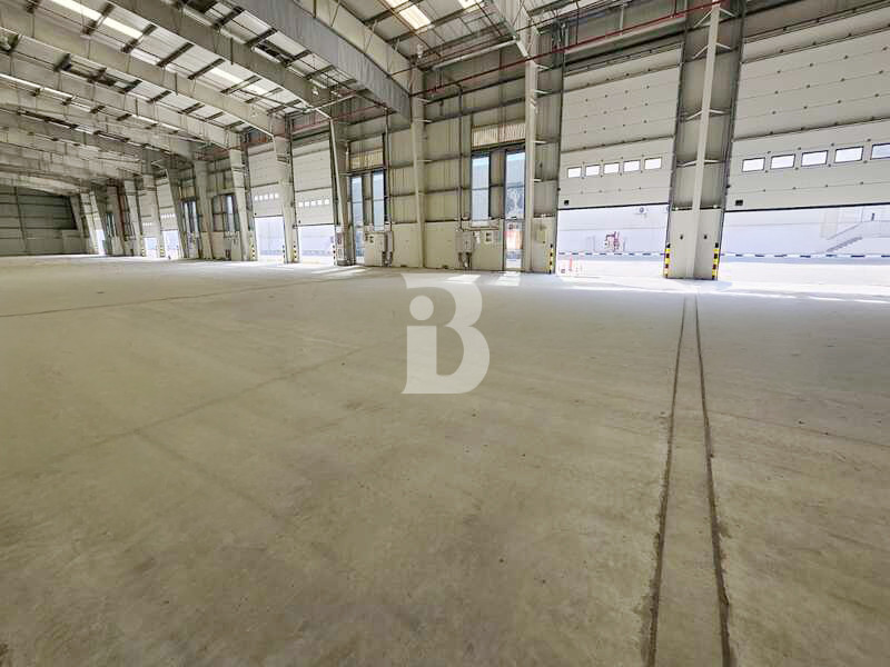 Brand New Large-Capacity | Ready with Power