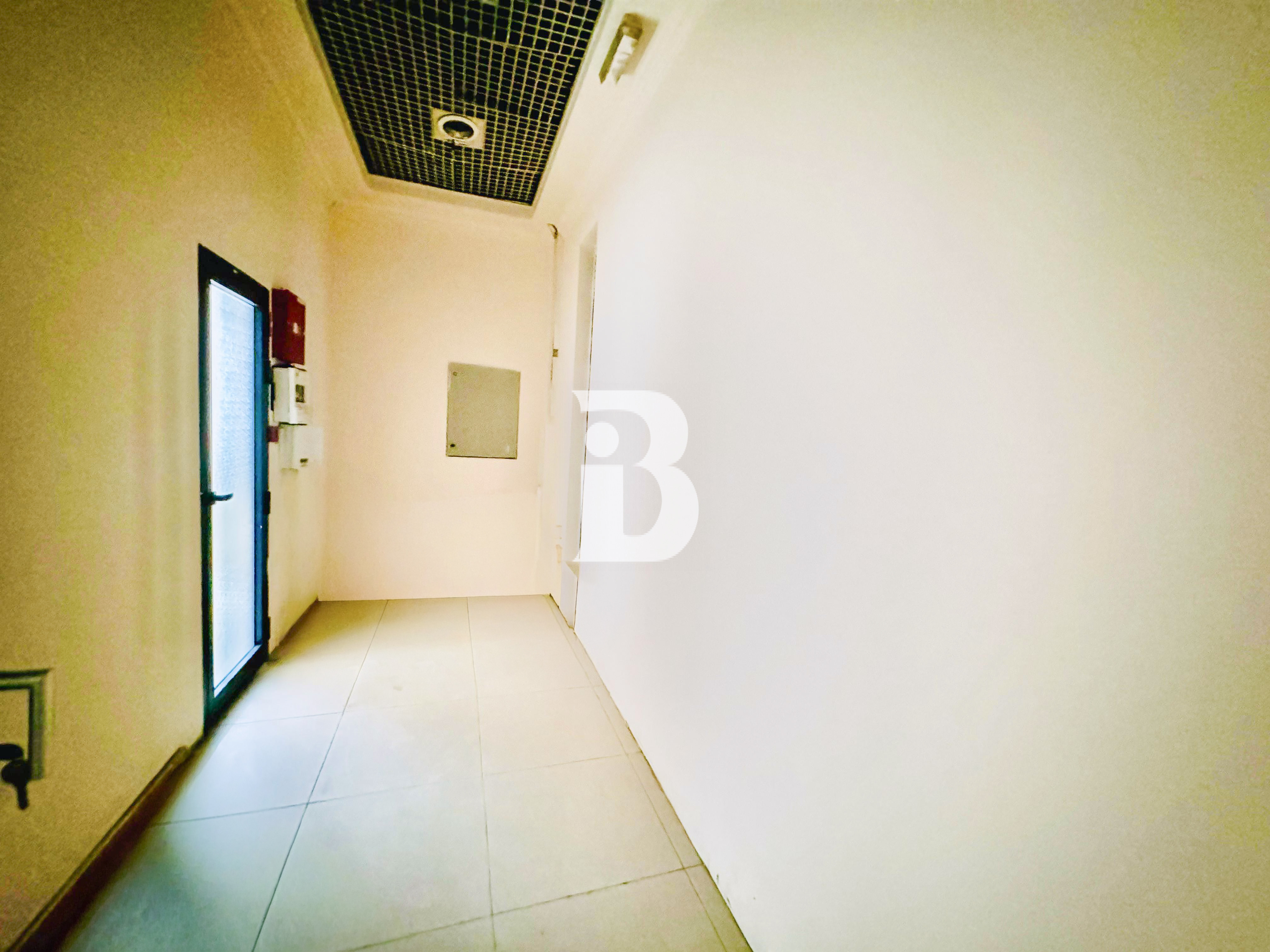 WAREHOUSE FOR SALE AL QUOZ INDUSTRIAL 4 | 1800 KW