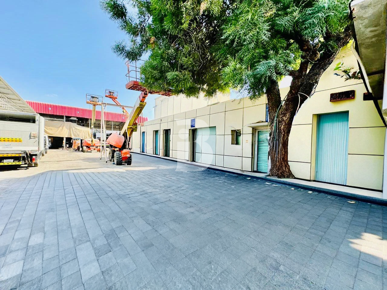 OPEN SPACE | FULLY FITTED | GREAT PRICE