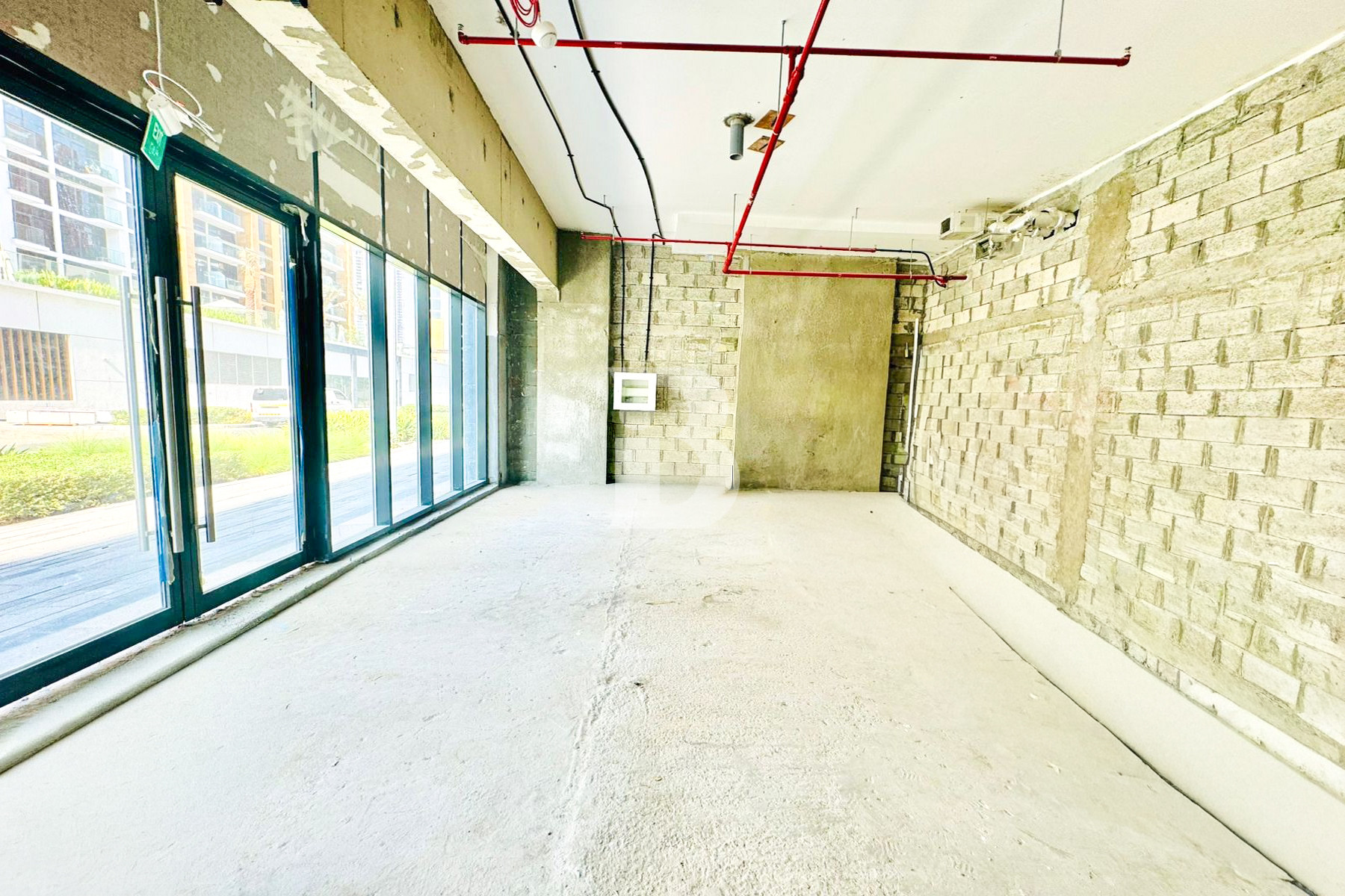 RETAIL I SHELL & CORE | NEGOTIABLE