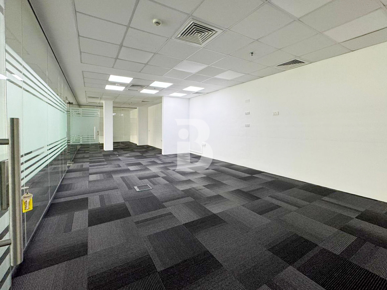 Fitted Office | All Inclusive | Next to Metro