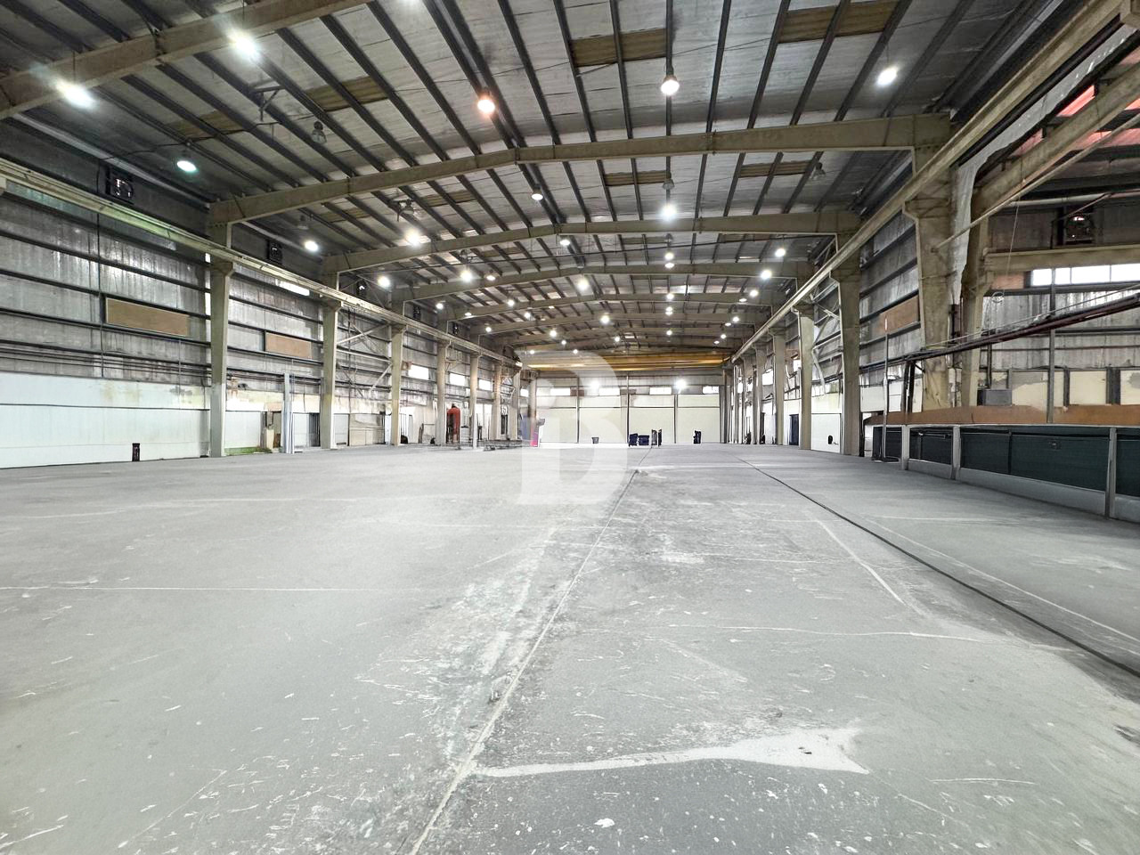 134k PLOT | VACANT FROM JAN | 60,000 BUA