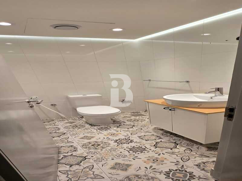 Vacant | Huge-Spacious Layout | Upgraded 2BR+Maids