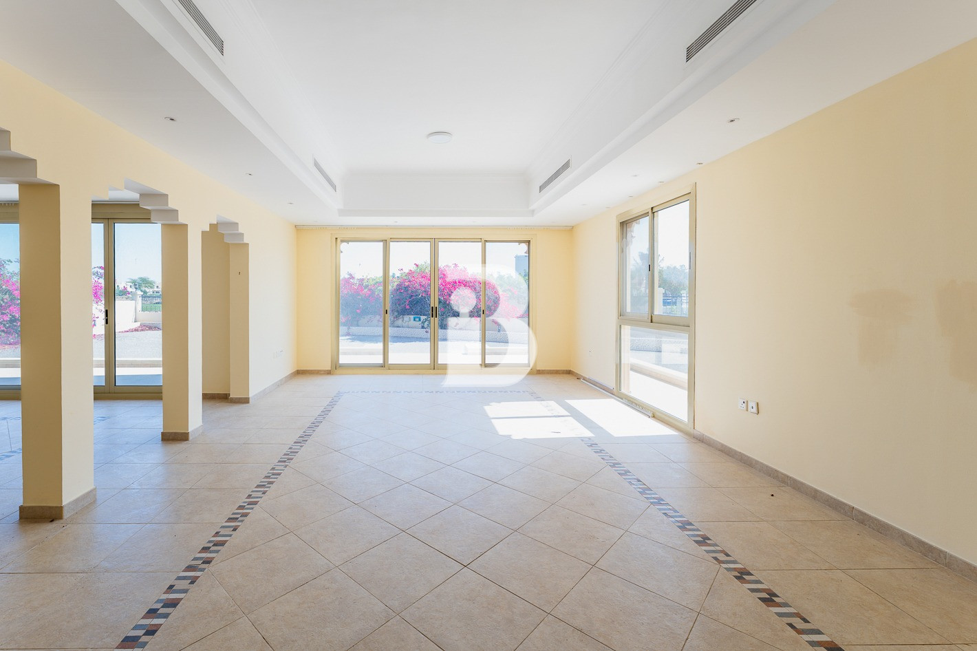 Stand Alone Villa- Stunning Water And Golf Views