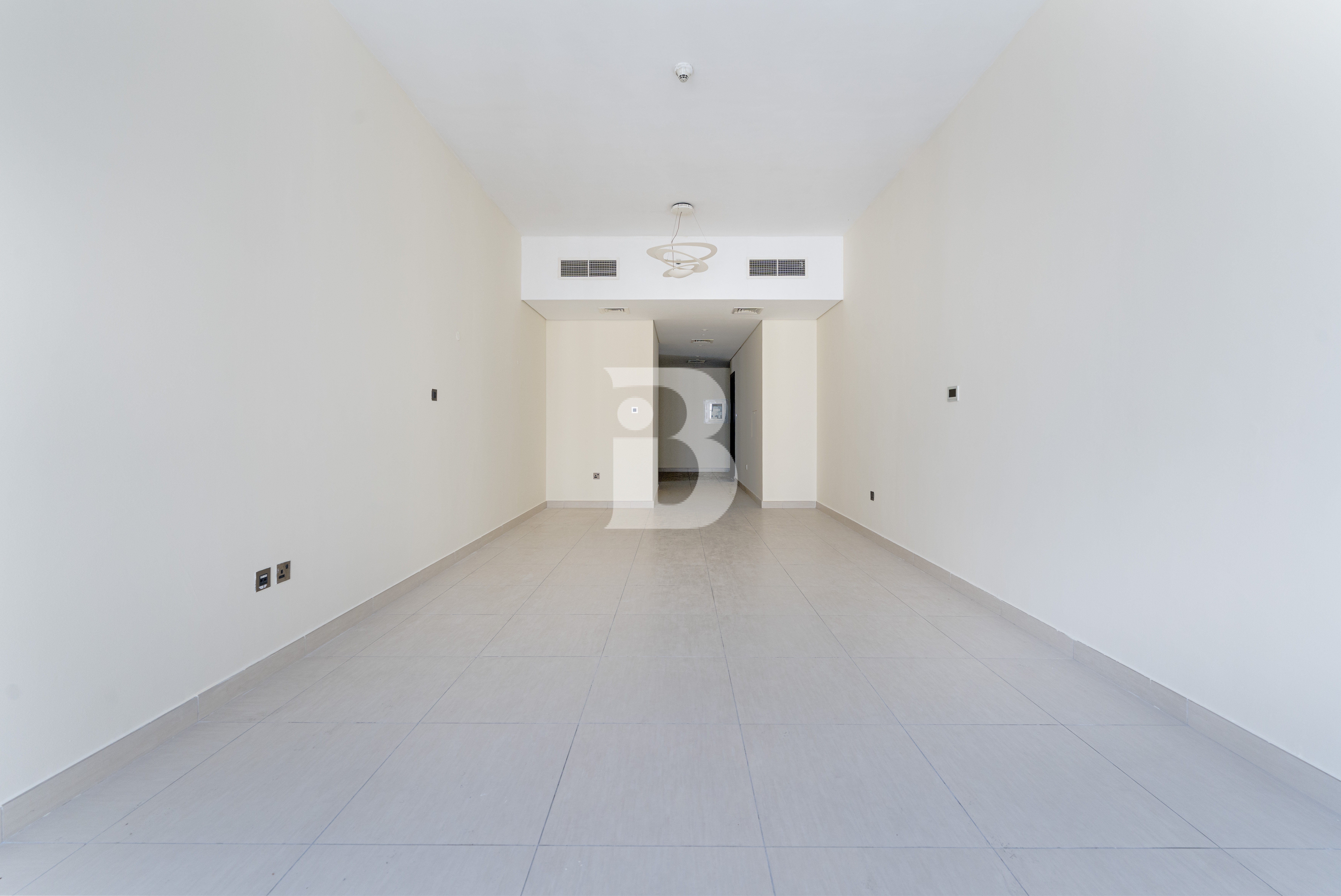 BURJ VIEW |SPACIOUS AND BRIGHT |MOTIVATED LANDLORD