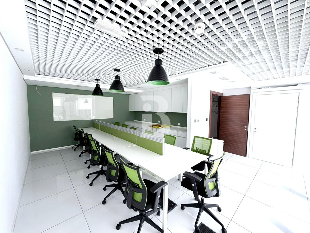 Plug and Play | Office Fully Furnished | 3 Parking