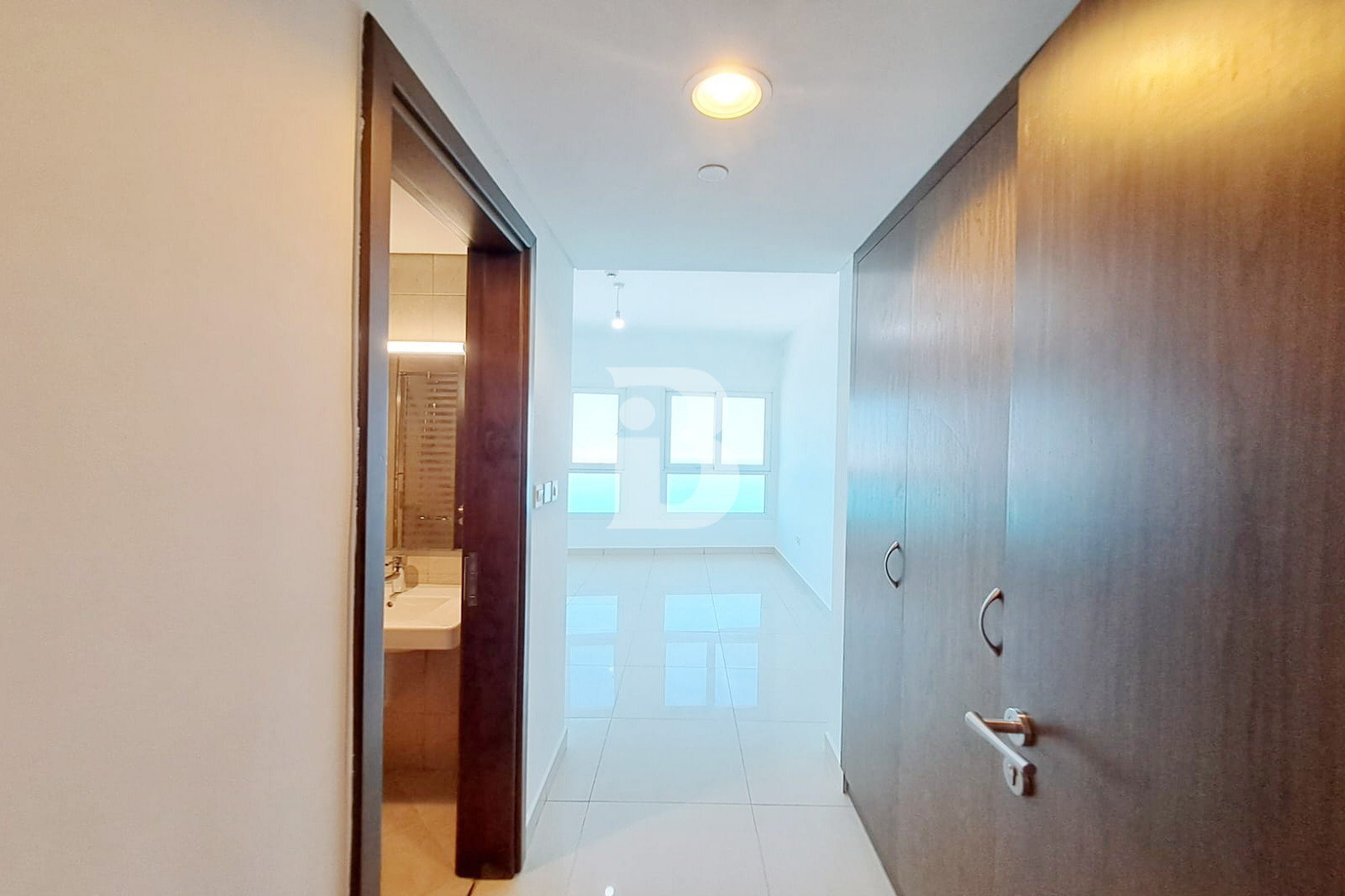 Ready to Move | Full Sea View | Prime Location