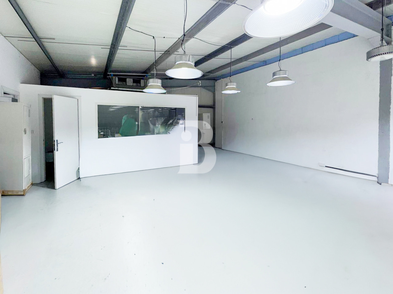 Prime Warehouse |Multiple Parking |17 KW
