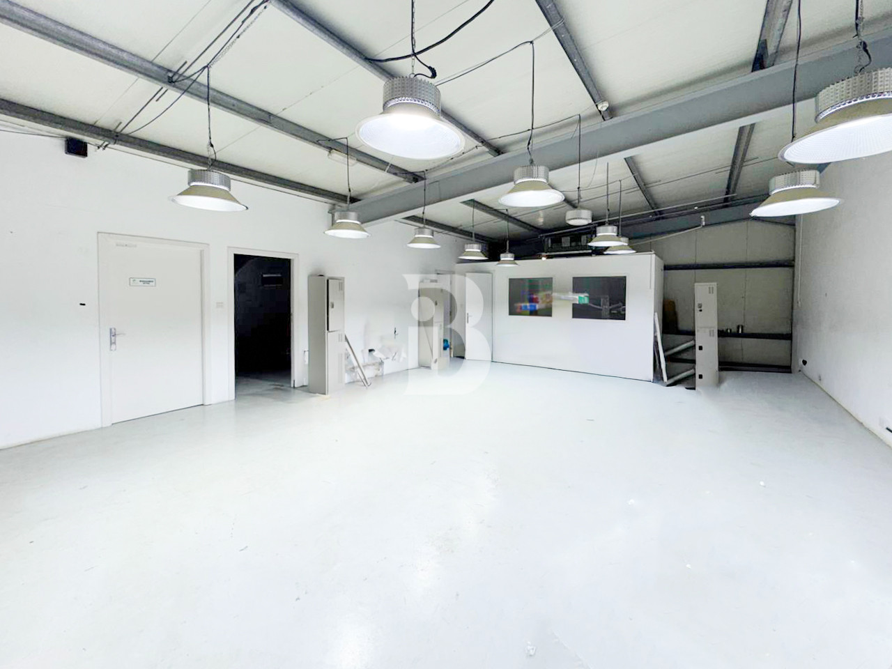Prime Warehouse |Multiple Parking |17 KW