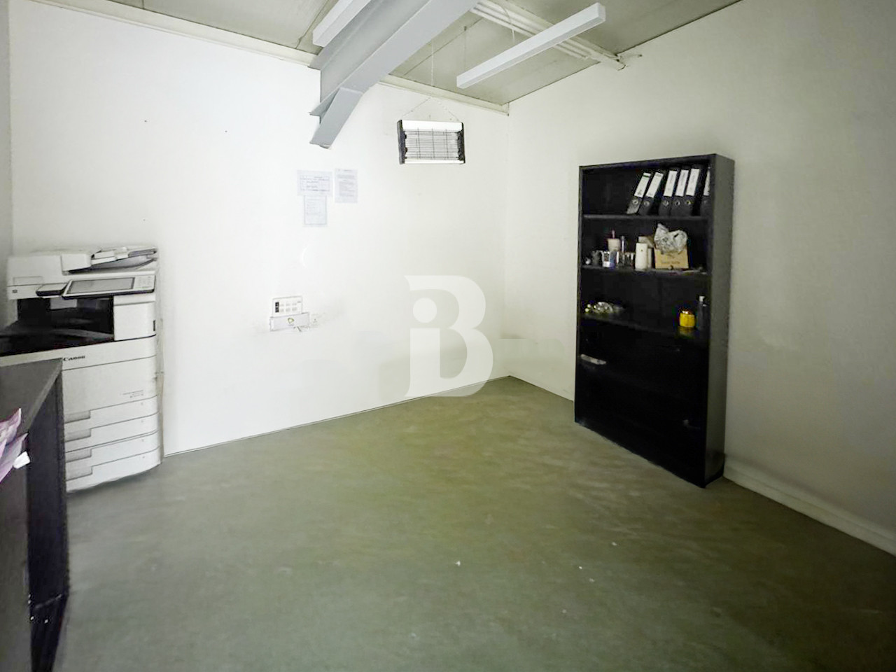 Prime Warehouse |Multiple Parking |17 KW