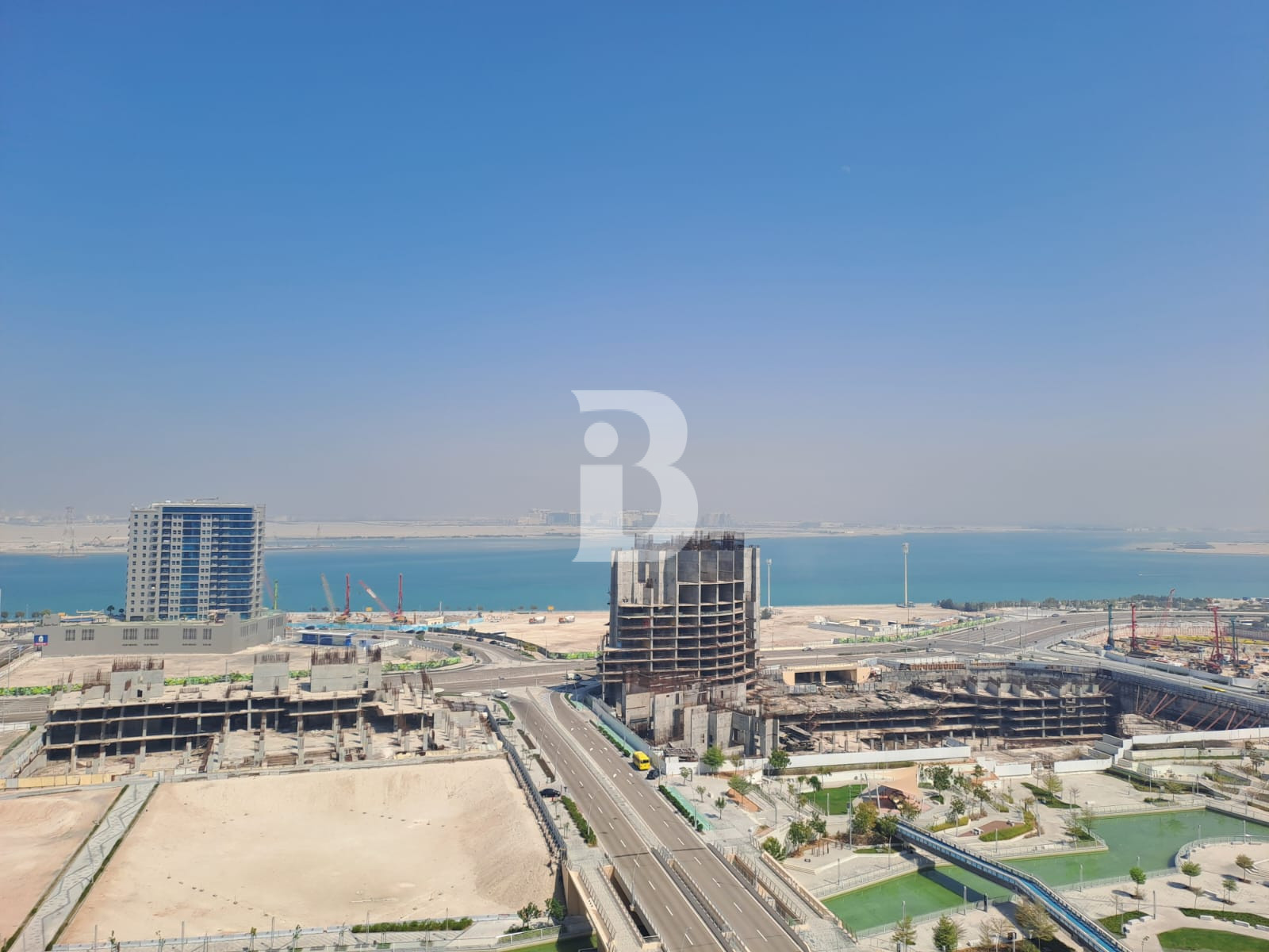 Luxury Living | Full Sea View | Elegant &amp; Spacious