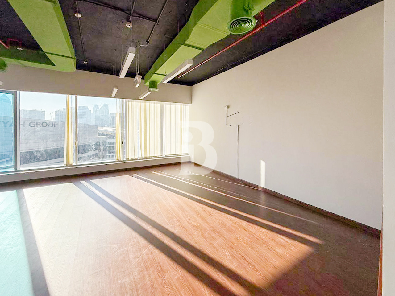 Plug & Play | Prime Tower for Rent | Business Bay 2