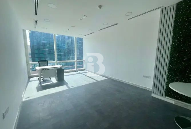 VACANT | PREMIUM OFFICE | VASTU | TAMANI ARTS