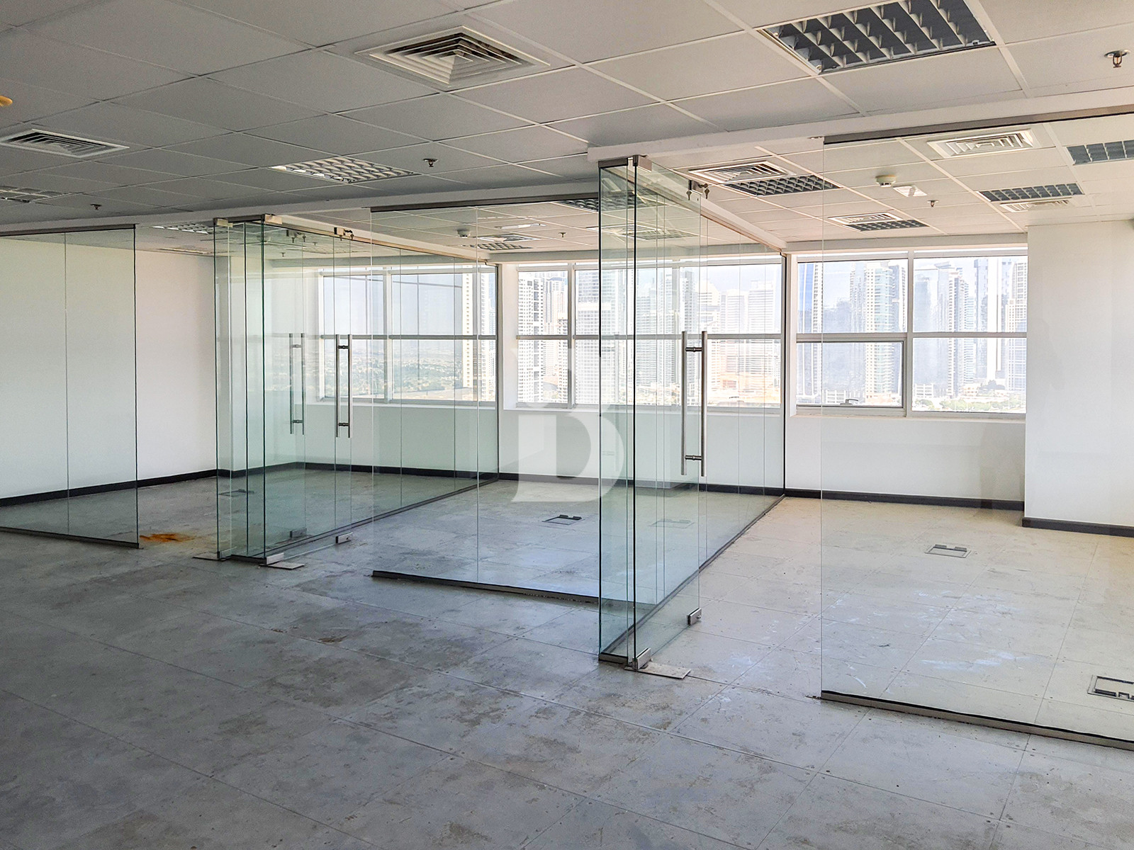 Office for Rent – Mazaya Business Avenue BB2