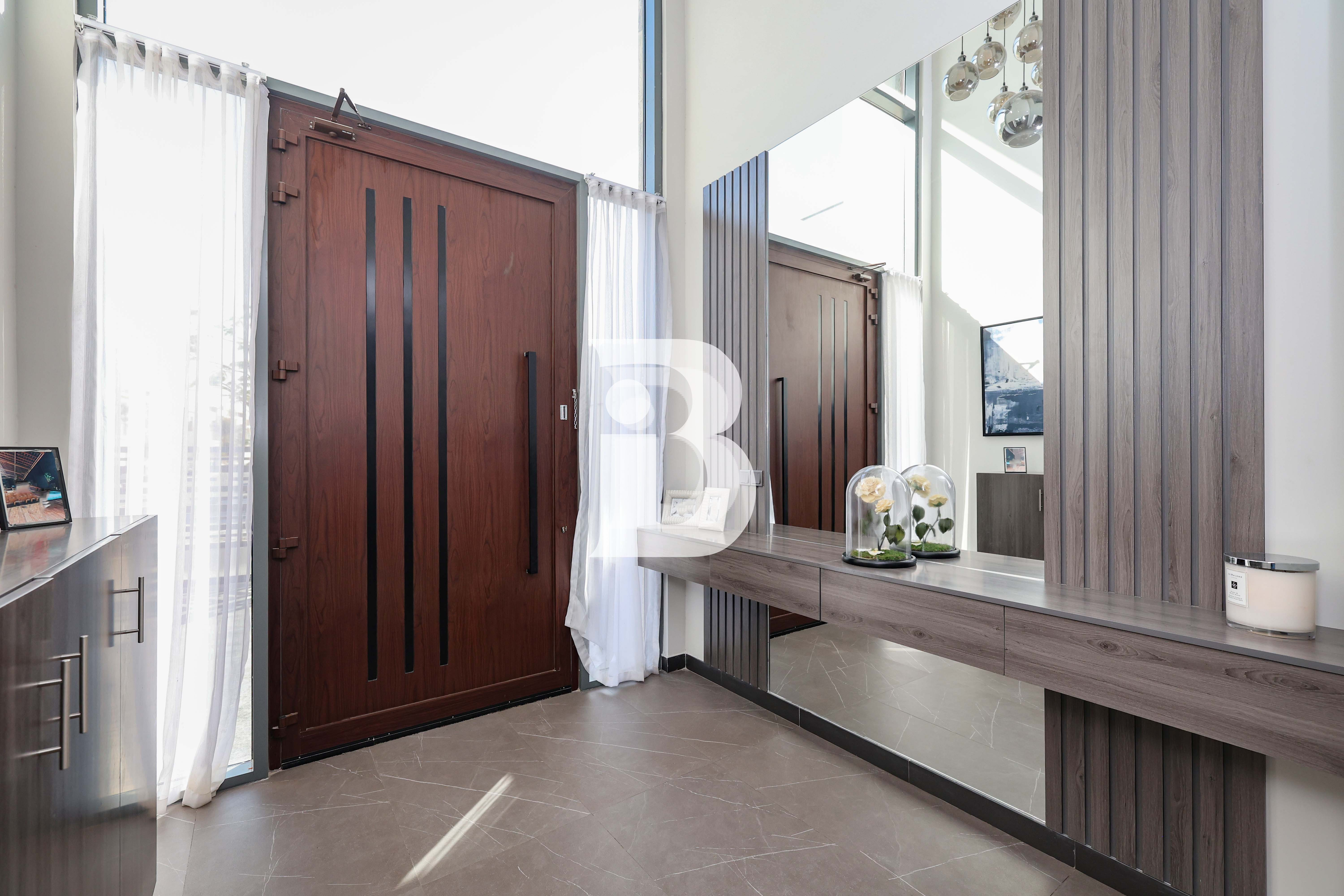 Fully Furnished | Single Row | Huge Layout