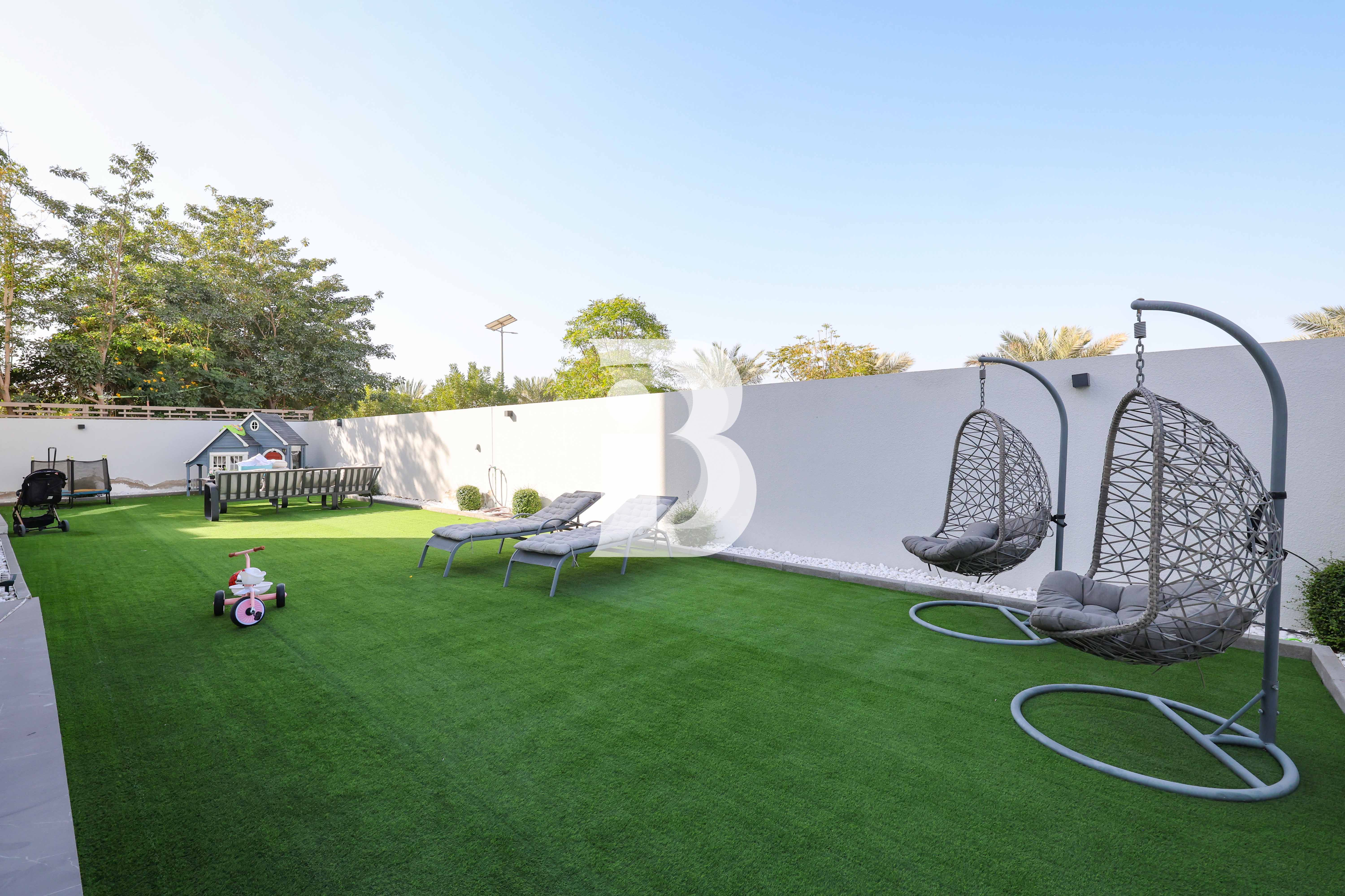 Fully Furnished | Single Row | Huge Layout