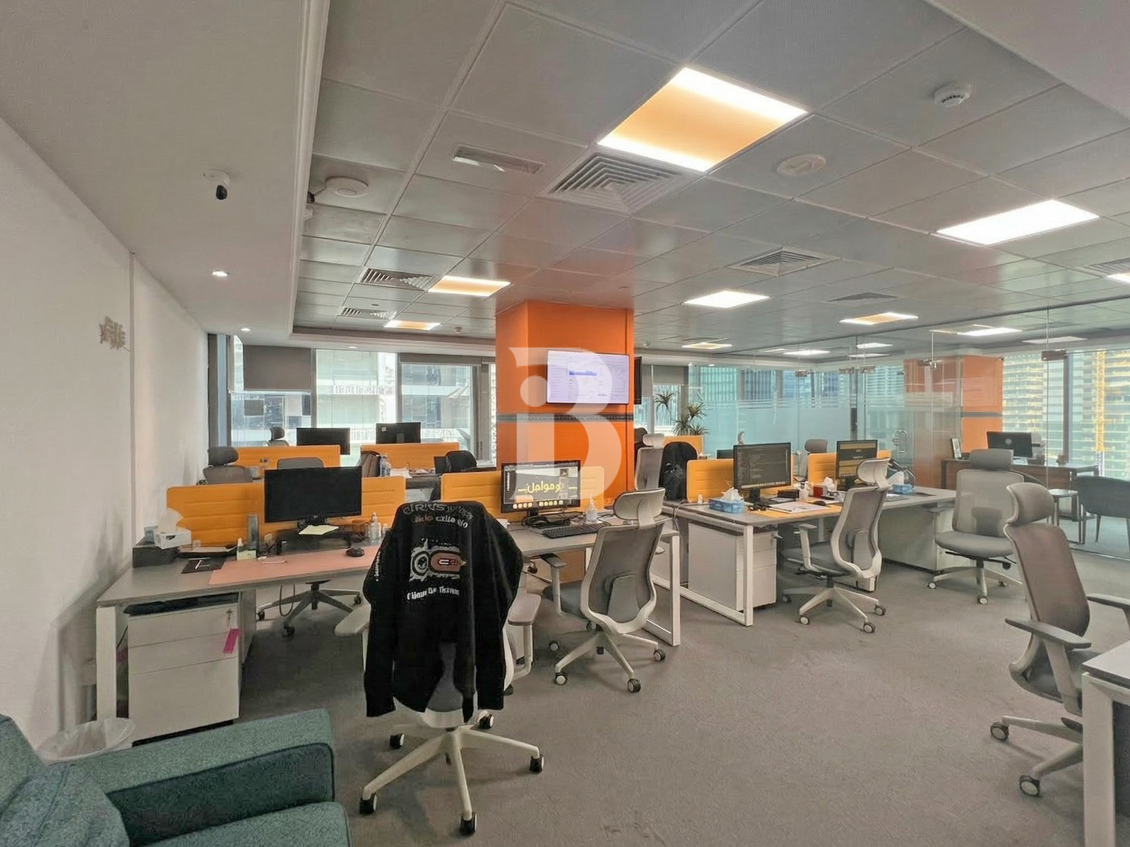 HOT DEAL |PRIME LOCATION | 1 YEAR FREE