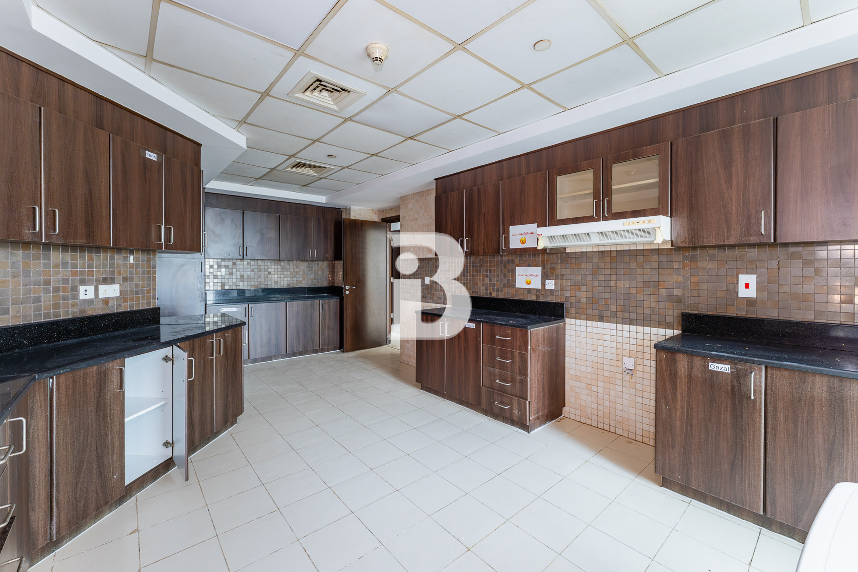 Huge 3BR Maid Study | Full Lake View | Vacant