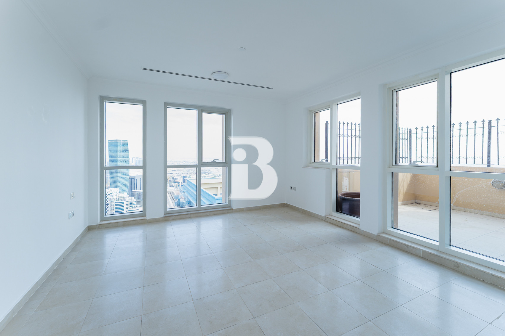 Huge 3BR Maid Study | Full Lake View | Vacant