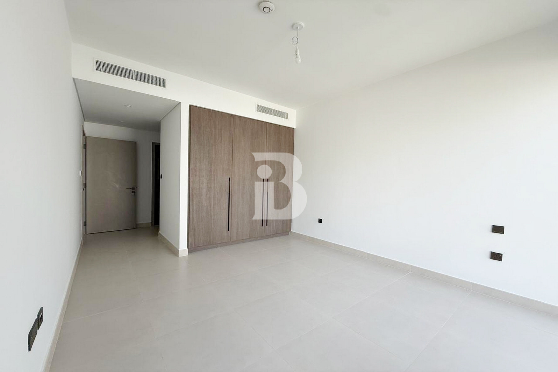 Single Row | Flexible Payment | Landscaped