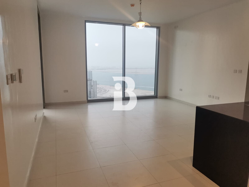 Vacant | Corner Unit |Spacious Layout 2BR |Balcony