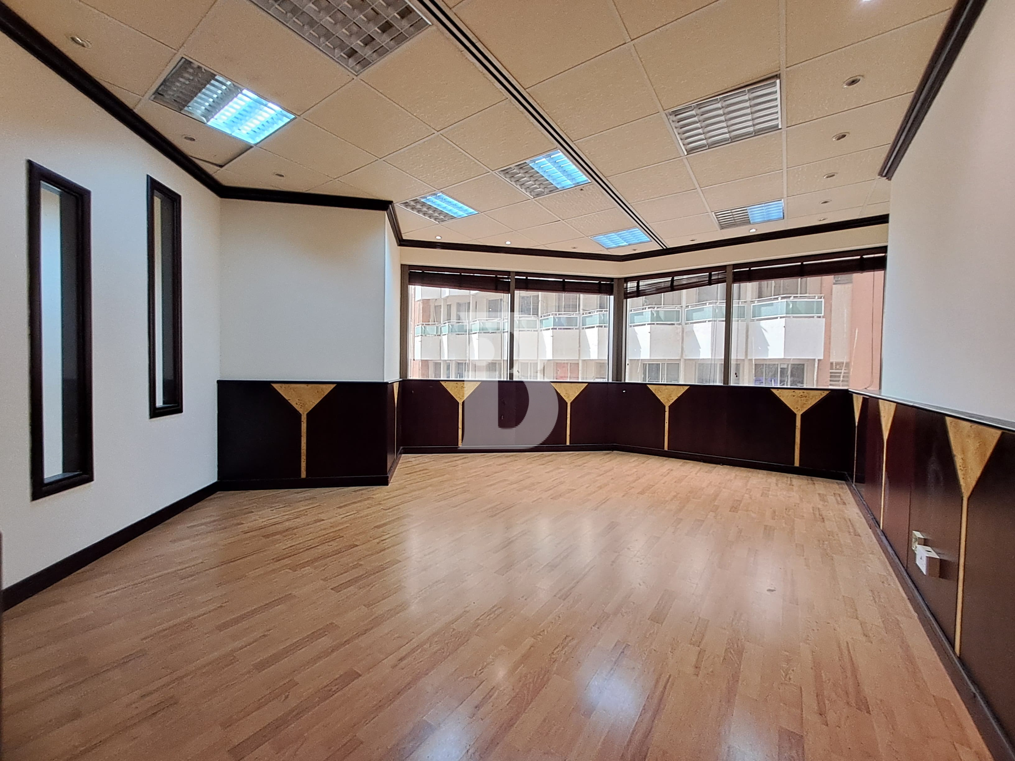 Ready To Move | Fully Fitted | Prime Location