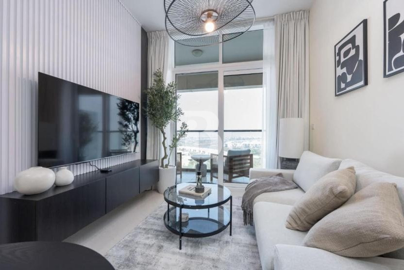 LUXURY FURNISHED | READY TO MOVE | FULL GOLF VIEW