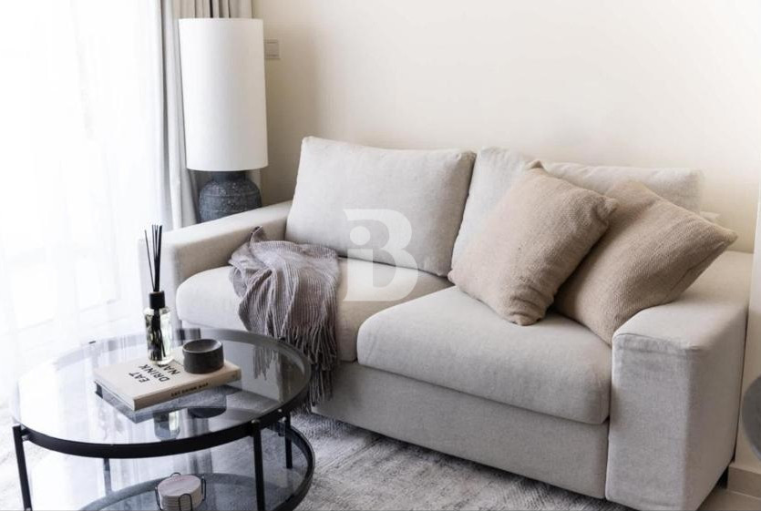 LUXURY FURNISHED | READY TO MOVE | FULL GOLF VIEW