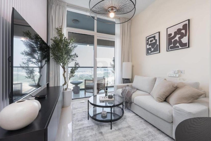 LUXURY FURNISHED | READY TO MOVE | FULL GOLF VIEW