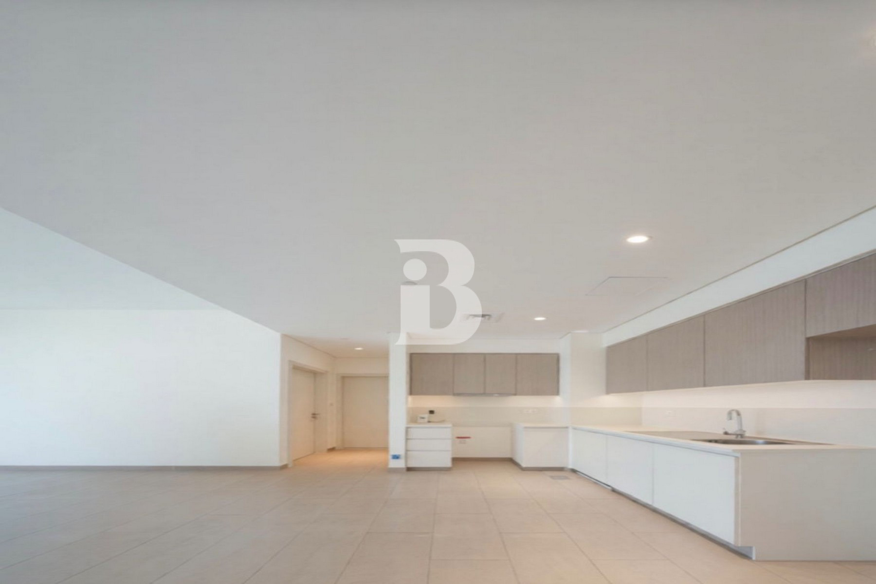 Ready to move | Spacious | High floor