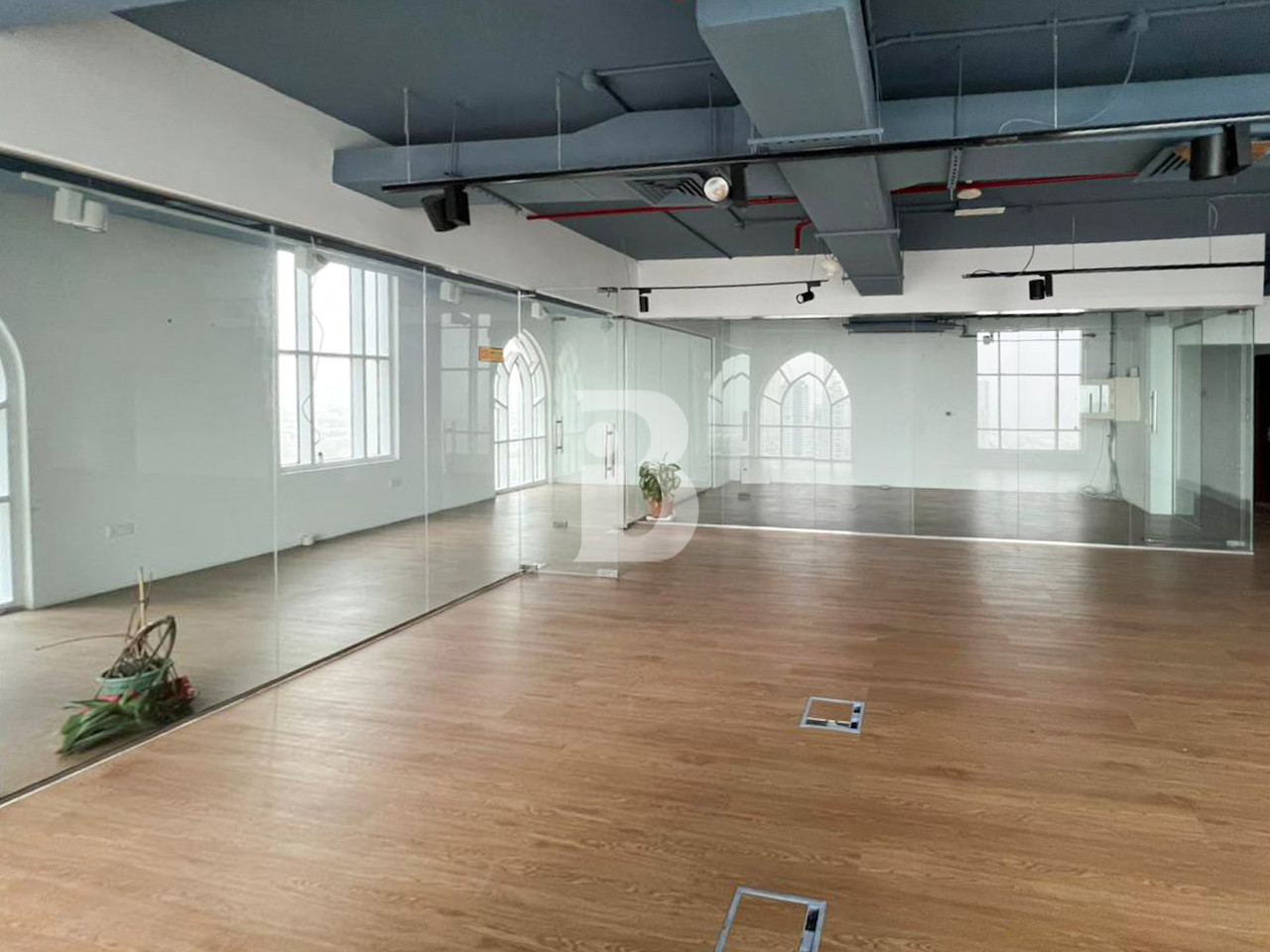 High Floor | Skyline View | Fully Fitted | Vacant