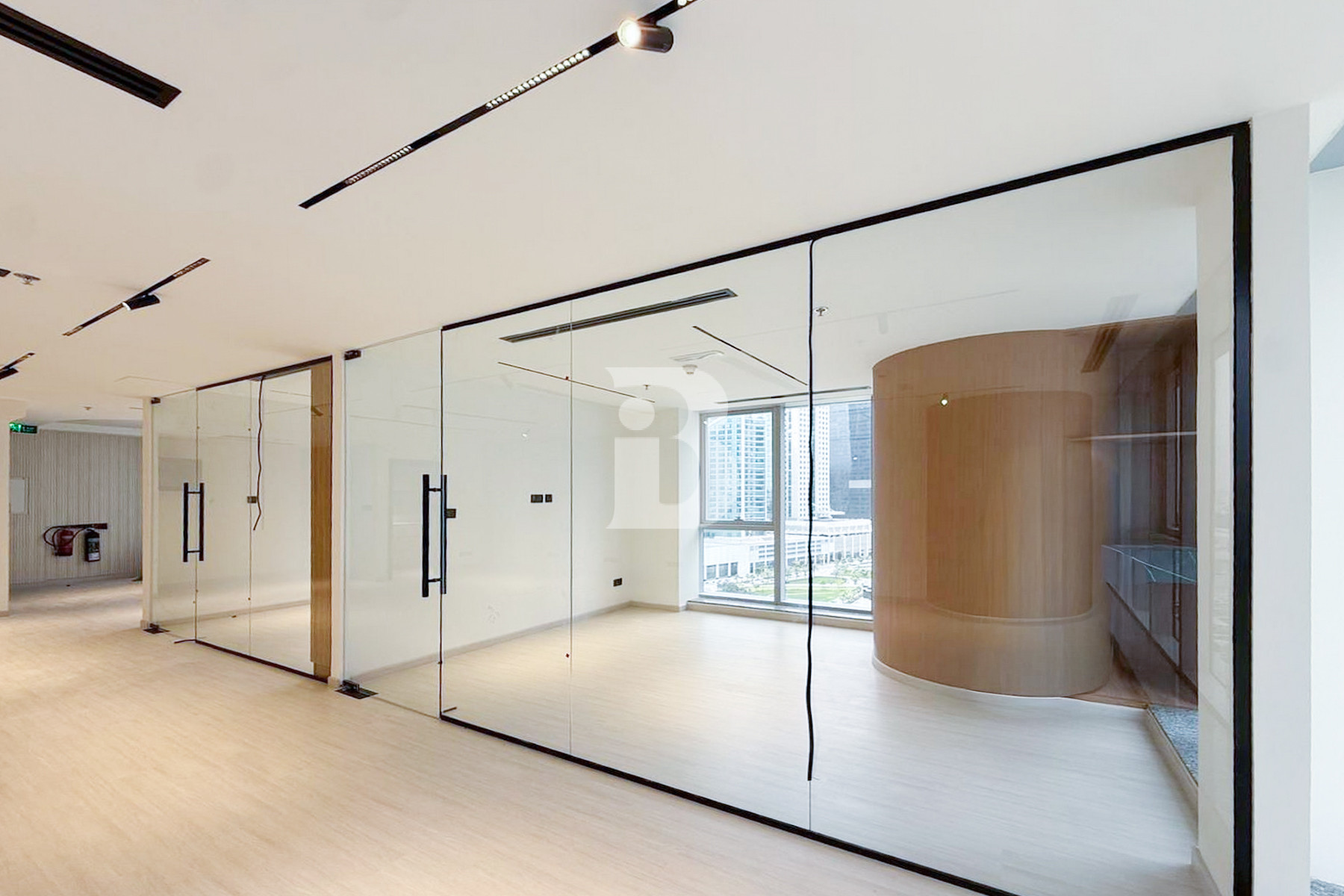 MODERN OFFICE | FULLY RENOVATED | PRICE NEGOTIABLE