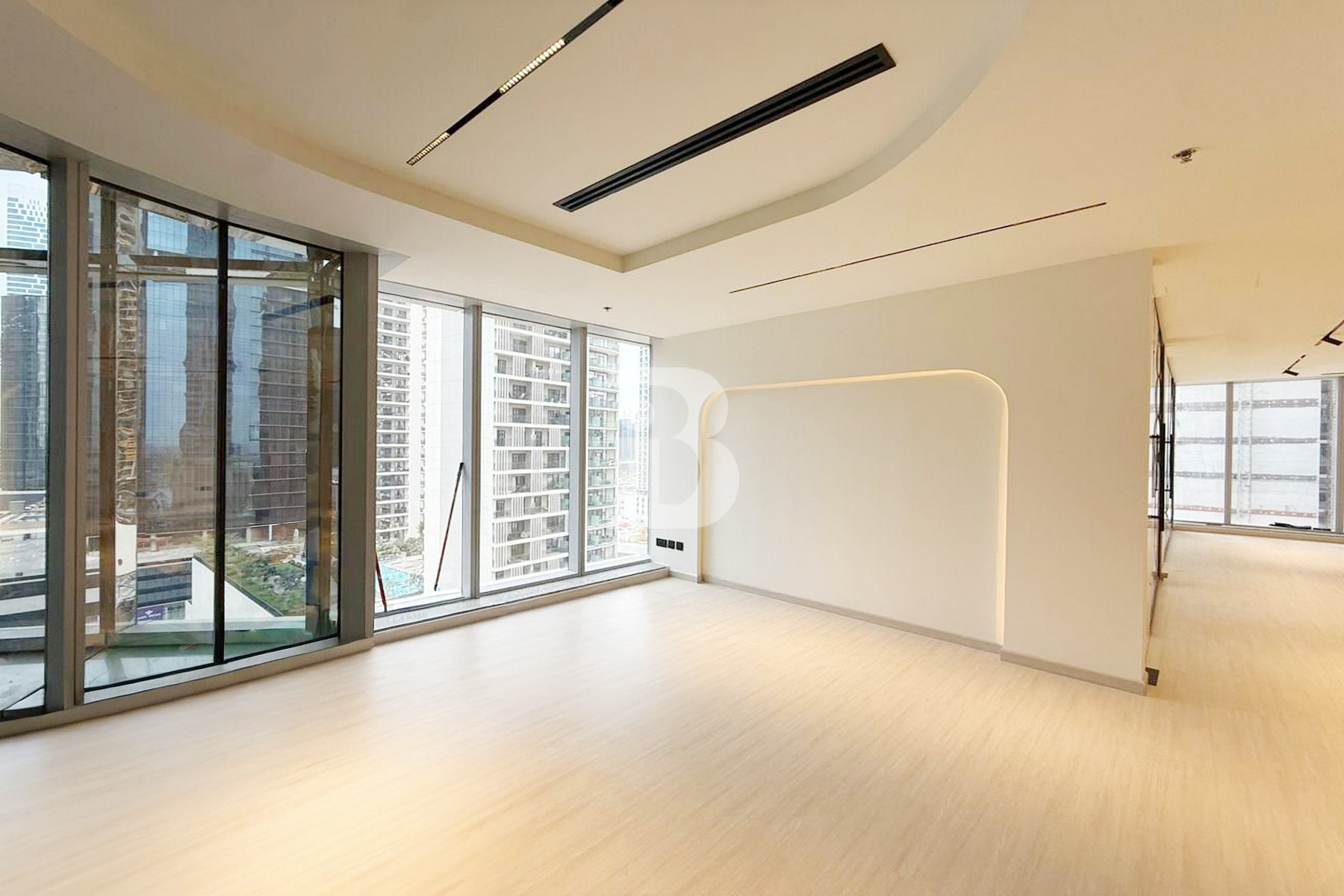 MODERN OFFICE | FULLY RENOVATED | PRICE NEGOTIABLE